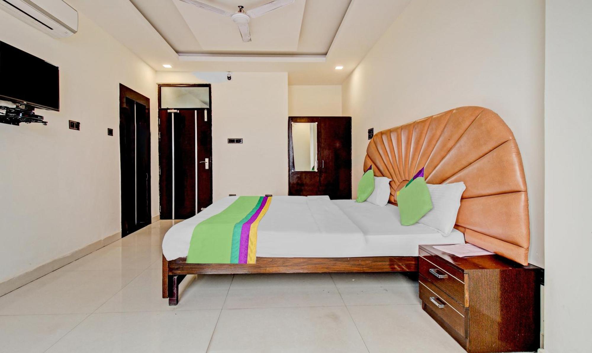 Treebo Silver Grand New Agreement لاكناو المظهر الخارجي الصورة