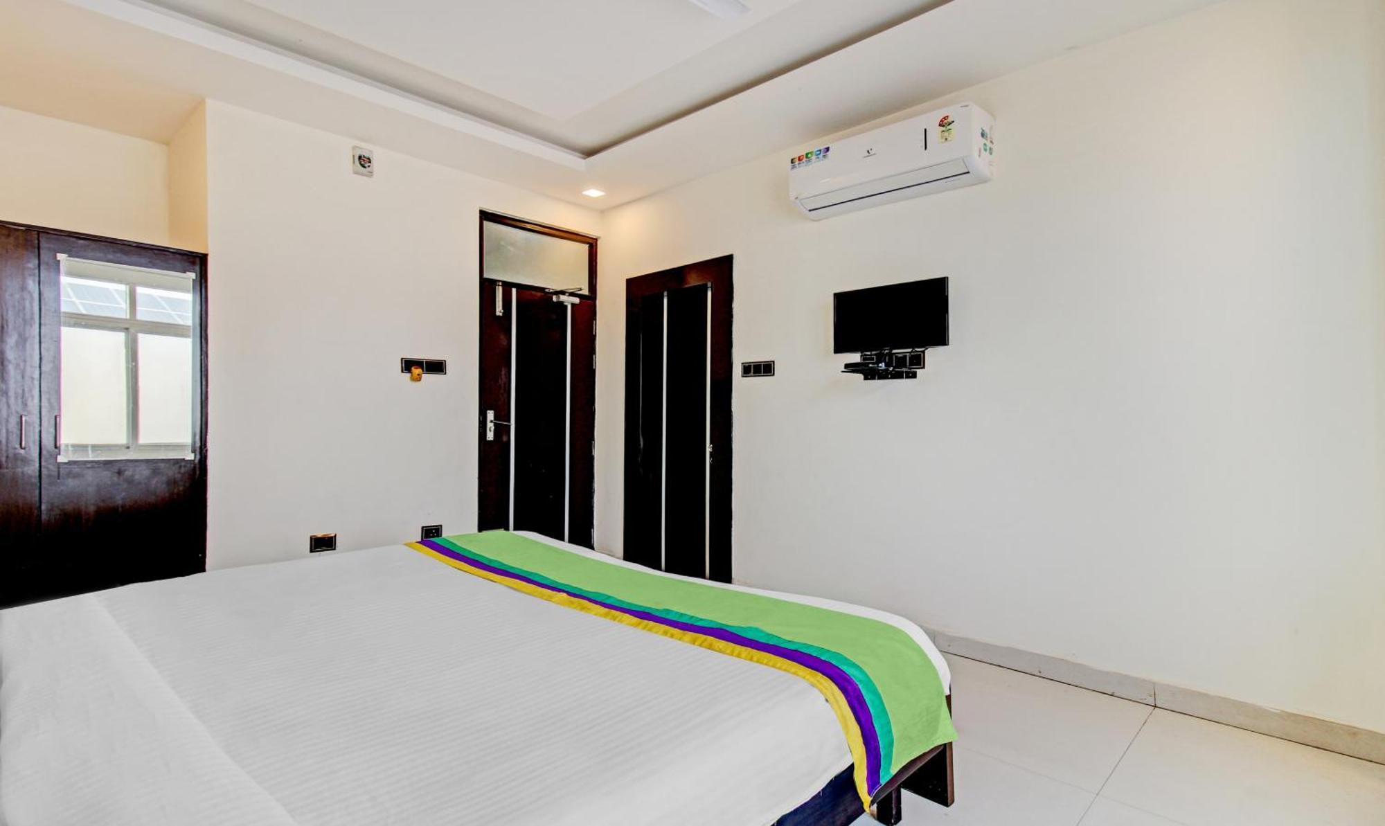 Treebo Silver Grand New Agreement لاكناو المظهر الخارجي الصورة